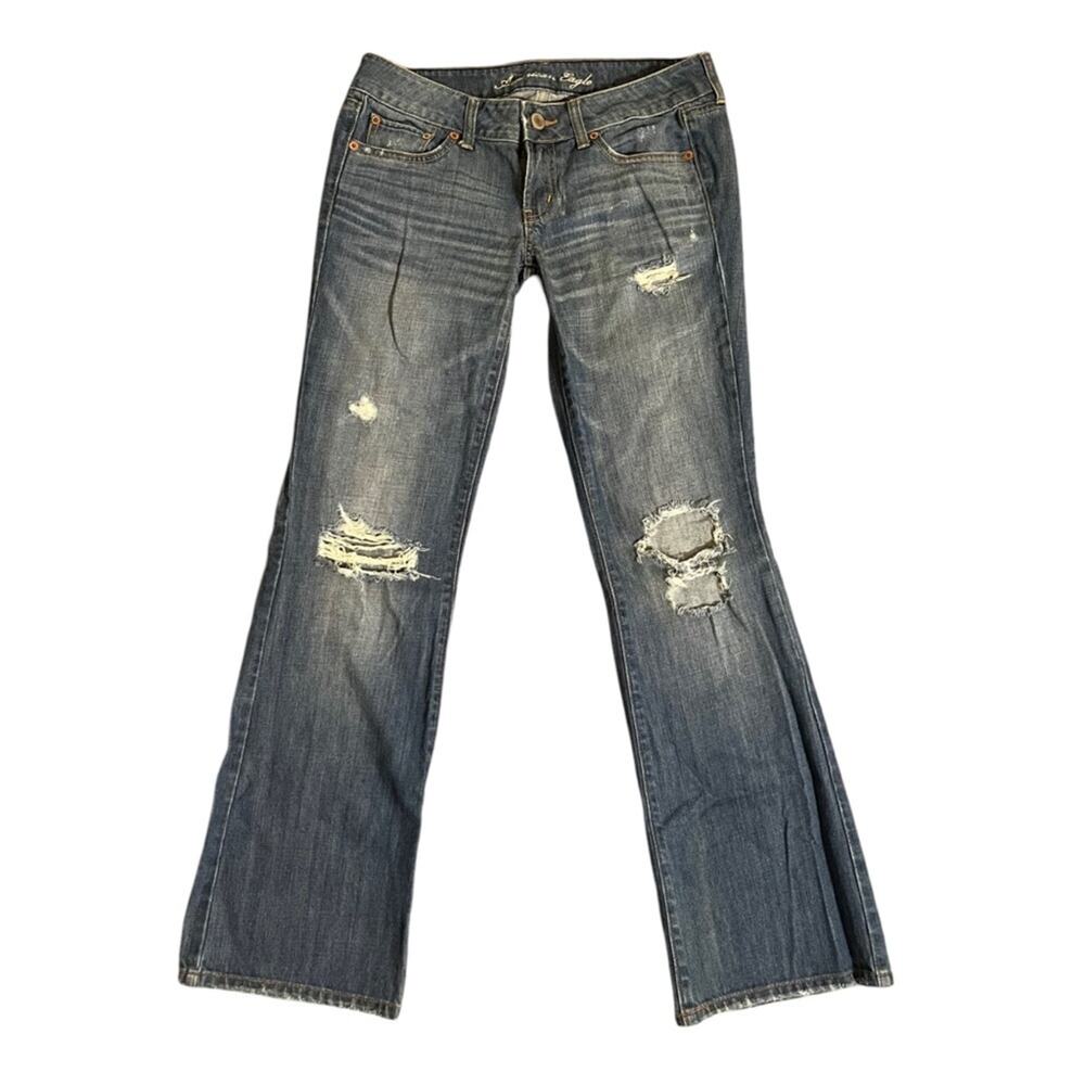 American Eagle Women Favorite Boyfriend Fit Size 6 Distressed Medium Wash Denim